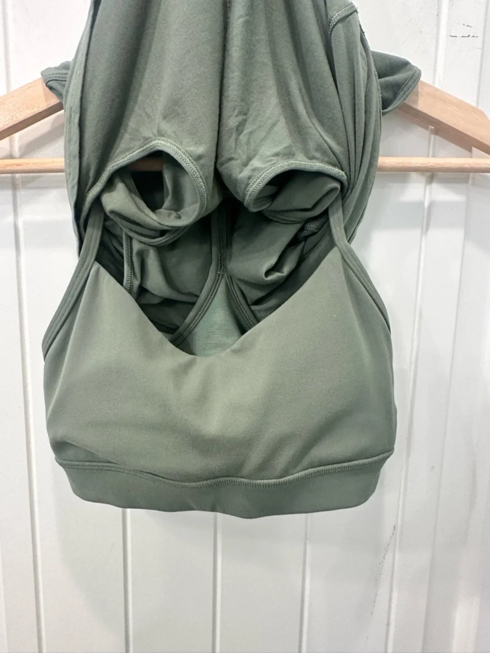lululemon Flow Y 2-in-1 Yoga Tank Top Built-In Sports Bra Green Twill Size 4